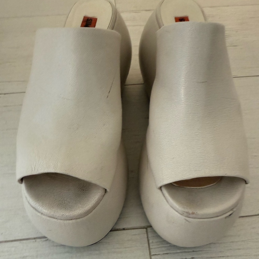 Simon Miller Cream Platform Sandals 38